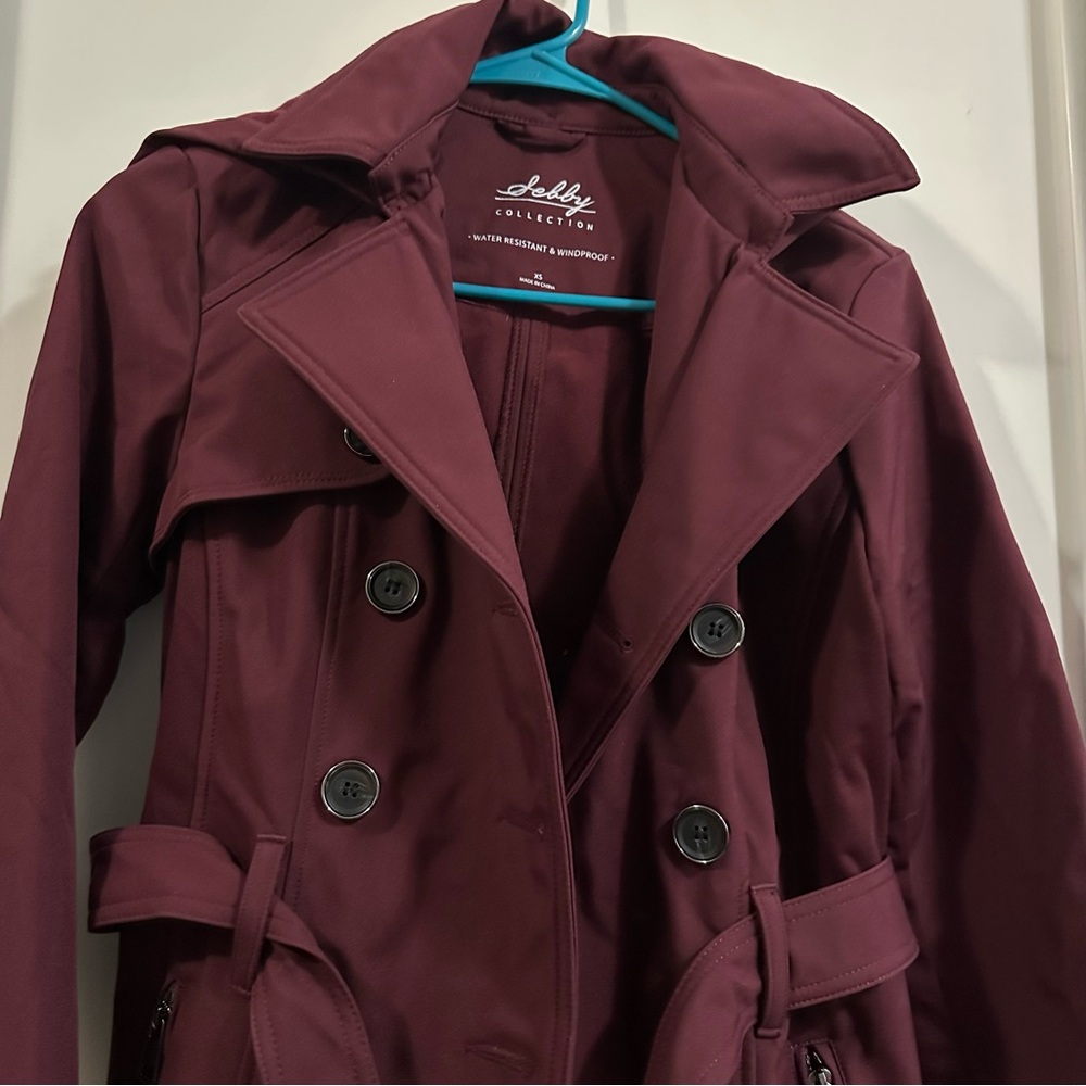 Women's Burgundy Hooded Rain Jacket